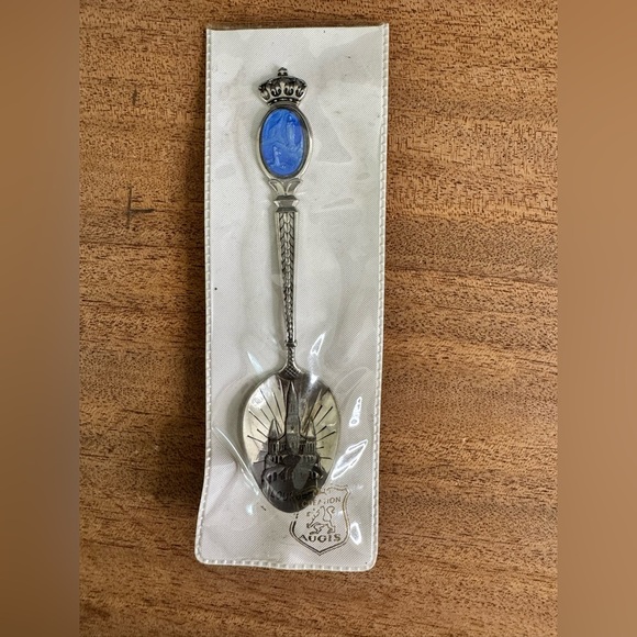 Vintage Collectible Lourdes A.Augis Blue Enamel The Virgin Mary Crown Spoon - Picture 5 of 7